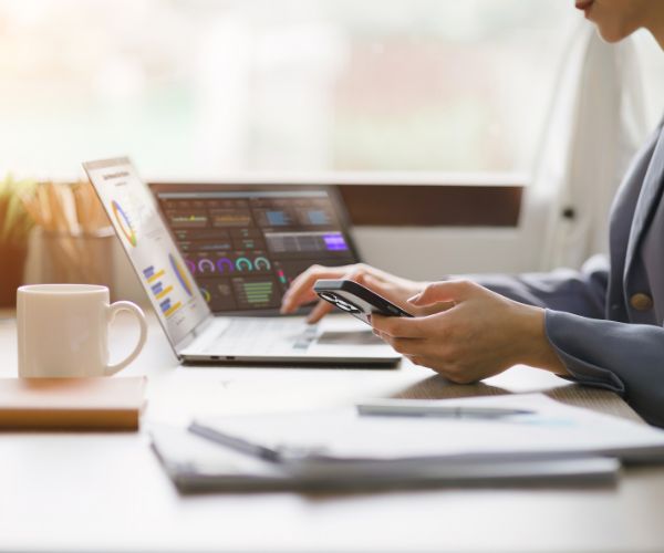 Administrative Assistant Job