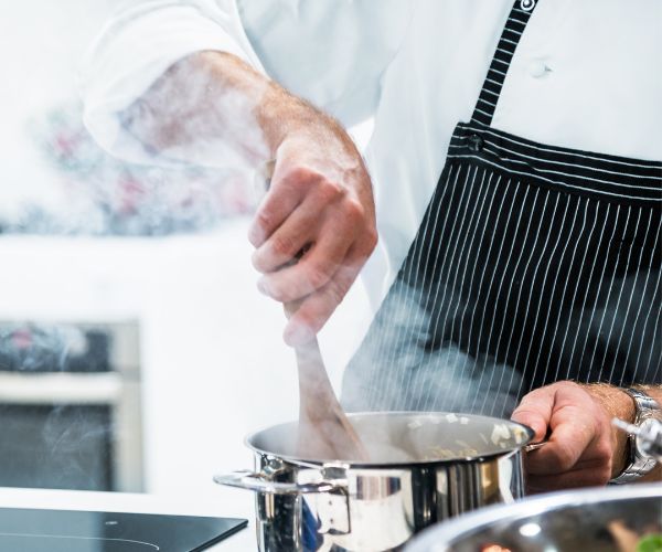Seasonal - Clubhouse Cook